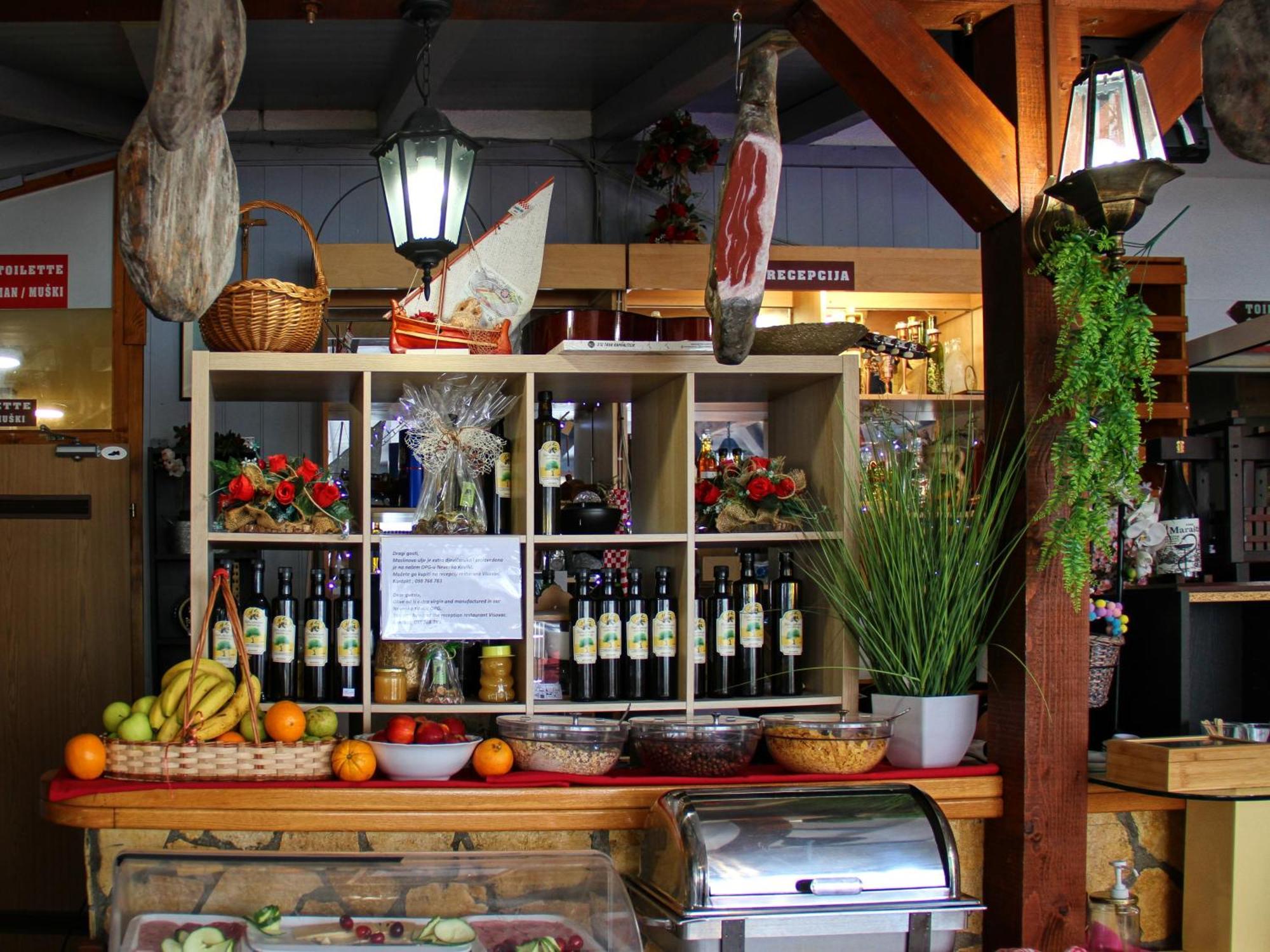 Visovac Rooms And Breakfast Skradin Bagian luar foto